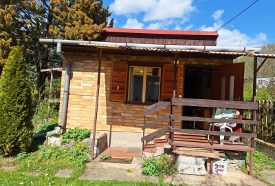 REZERVOVANÉ Chata so záhradou - Malá Ida, osobné vlastníctvo, pozemok 400 m2, elektrina 220/380, kopaná studňa, v blízkosti Golfové ihrisko